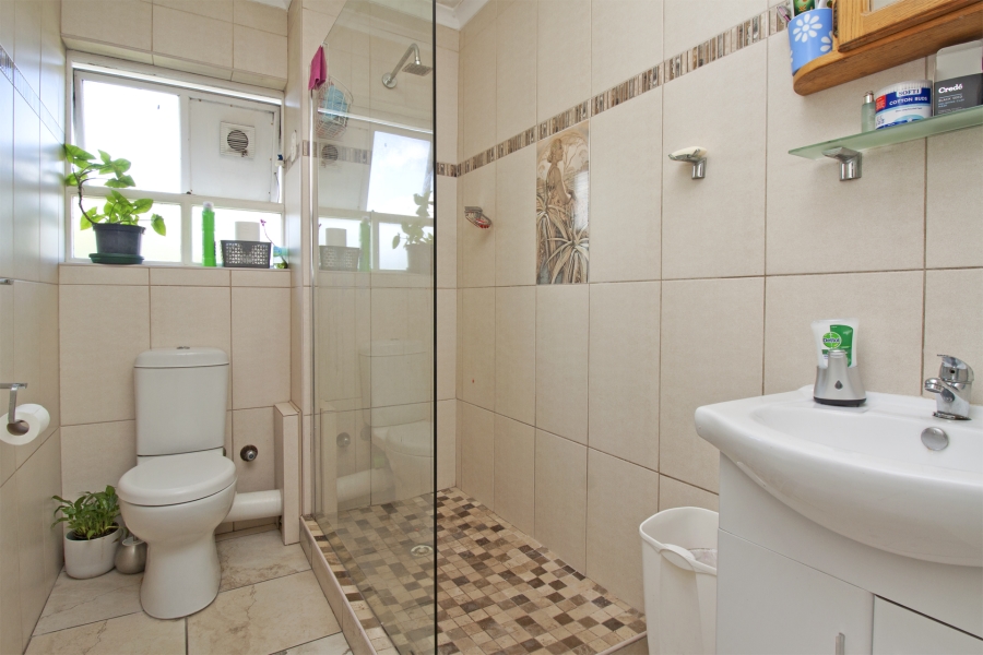 3 Bedroom Property for Sale in Sunnydale Western Cape